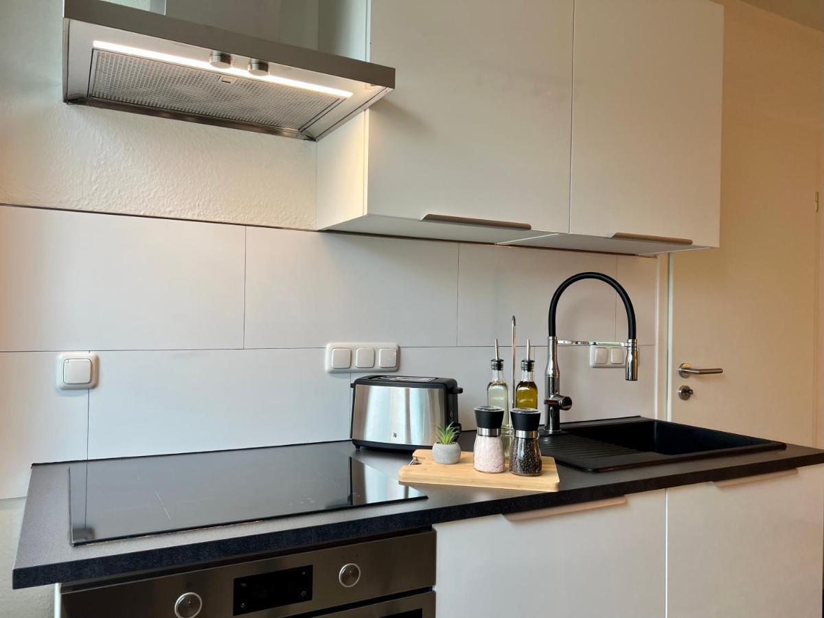 Design Apartment Mit Balkon - Kueche - Netflix 에센 외부 사진